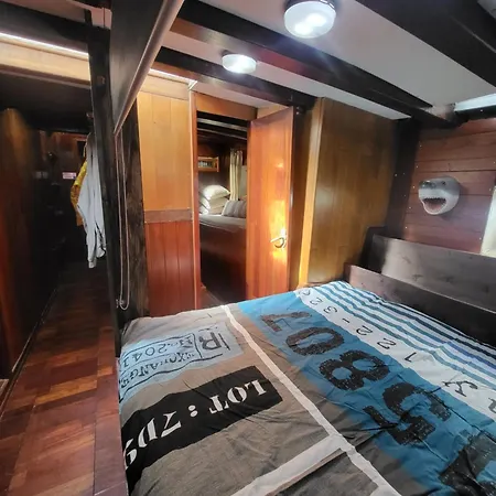 Botel Bateau Odin *
