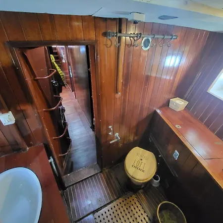 Botel Bateau Odin Leucate