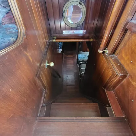 Bateau Odin 보트호텔 루케이트